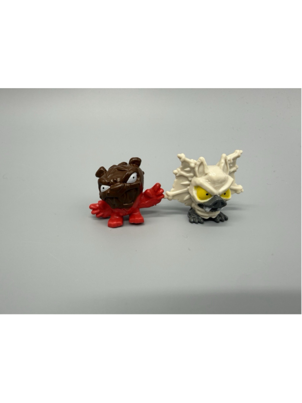MrBeast Lab Swarms Lot of 2 Mini Figures - Barrier Bat & Roar Claus Moose Toys